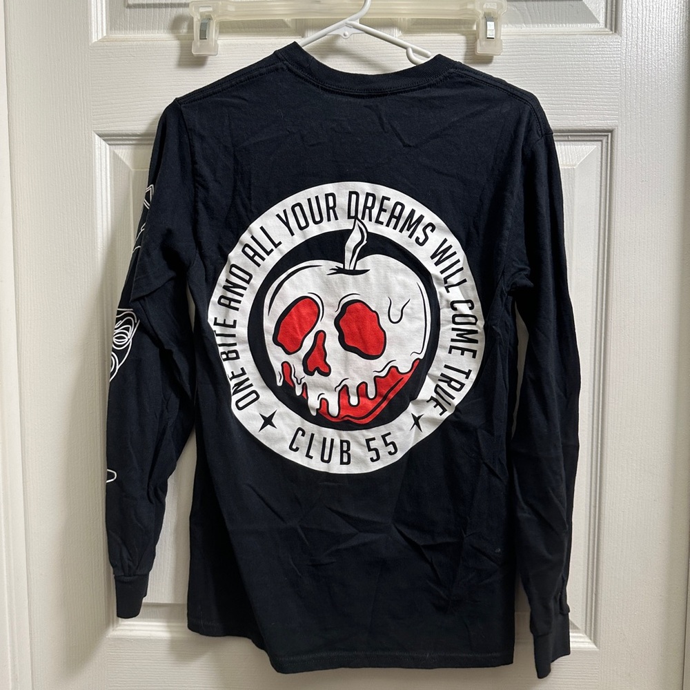 Disneys Snow White long sleeve shirt